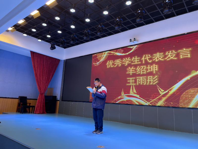 IMG_2404.JPG IMG_2404.JPG